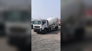 XCMG 130 Ton Crane 2018 Preowned Strong Performance