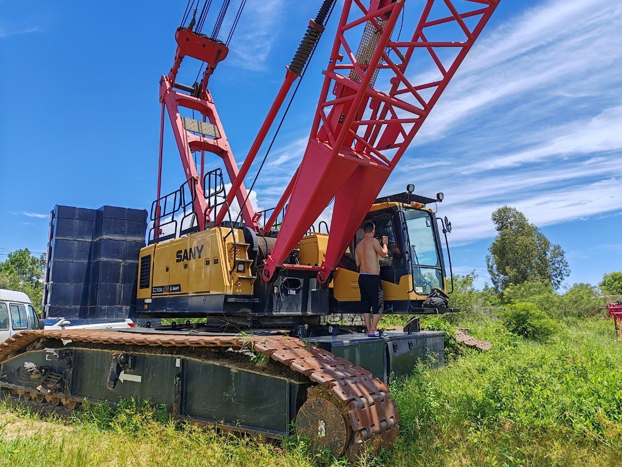 Convenient Operation 150ton Lattice Boom Crawler Crane For Heavy ...